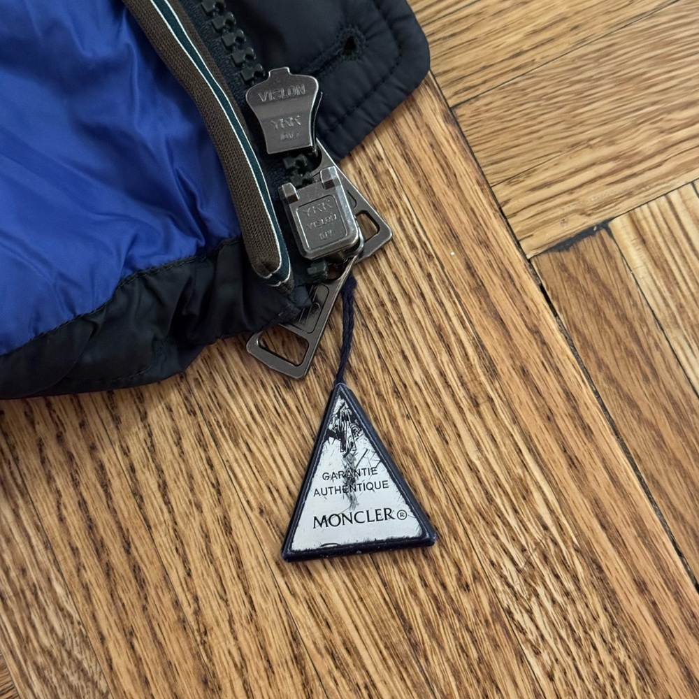Moncler mens jacket - Picture 7 of 11